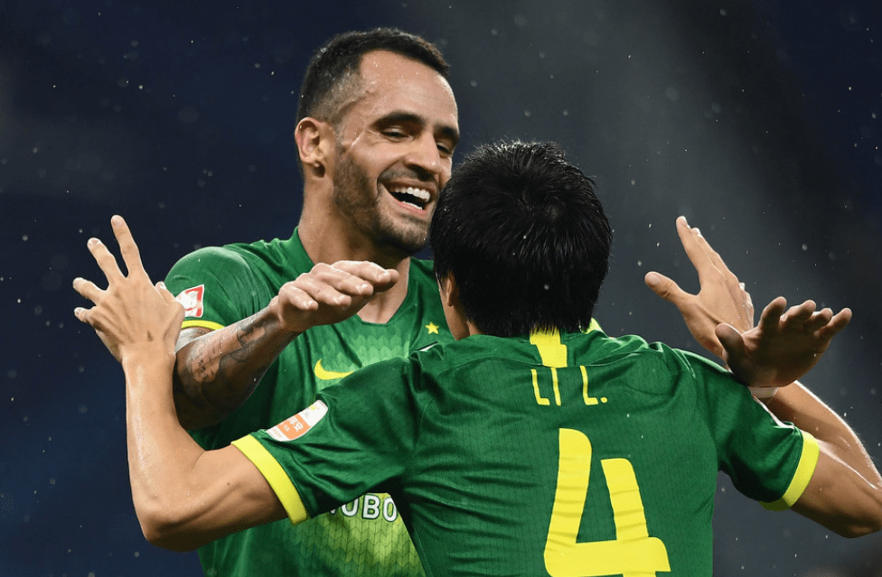 关于中超倒计时；奥兰多魔术今晨主帅复盘；细节引发关注；话题不断；球队文化再被提及的信息